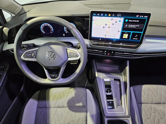 Volkswagen Golf 1.5 eTSI DSG Variant