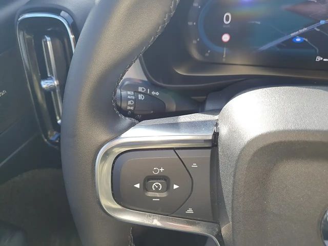 Volvo XC40 Dark Plus