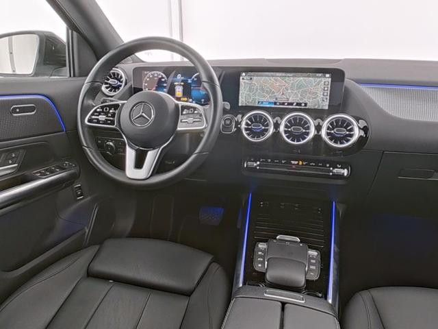Mercedes-Benz EQA 300 4MATIC