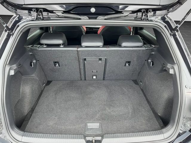 Volkswagen Golf 2.0 TSI GTI