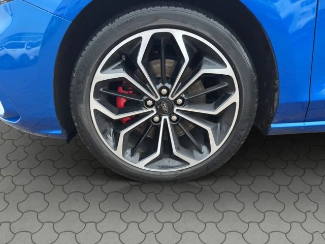 Ford Focus ST Line Wagon