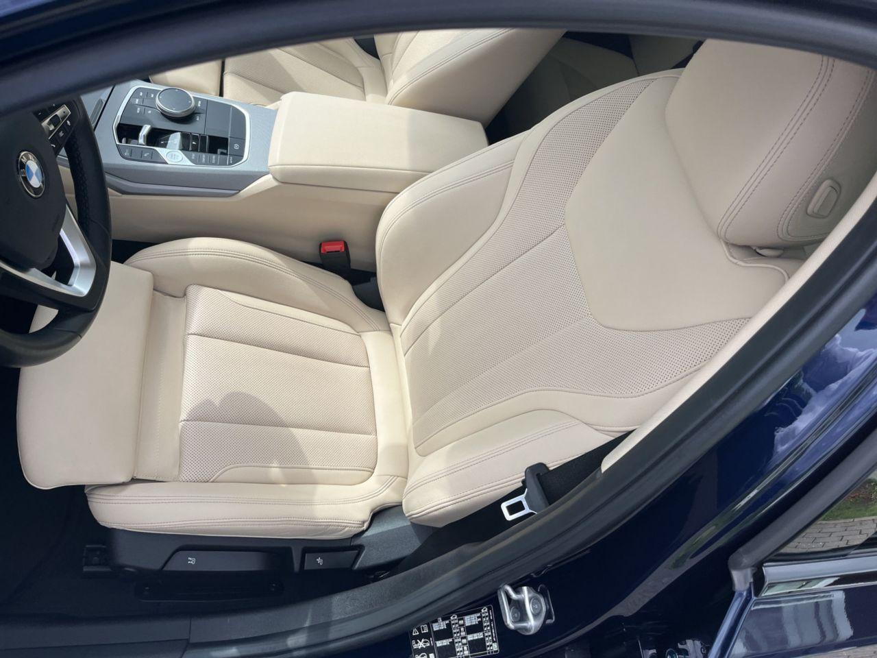 BMW 320 320d Touring xDrive