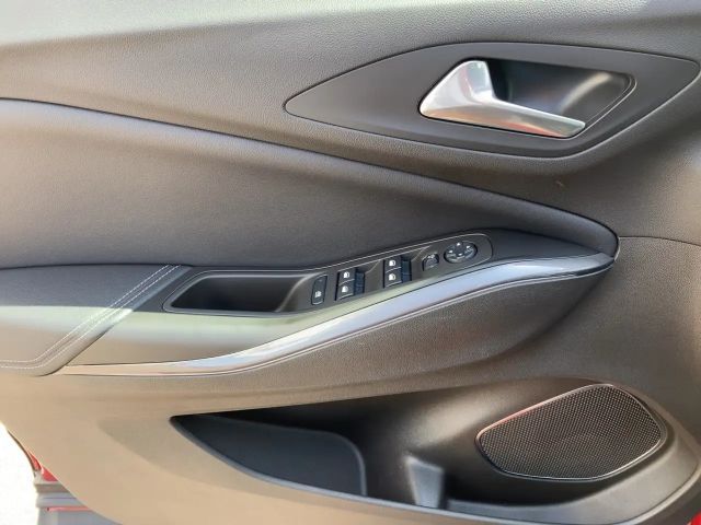 Opel Grandland X Elegance Hybrid