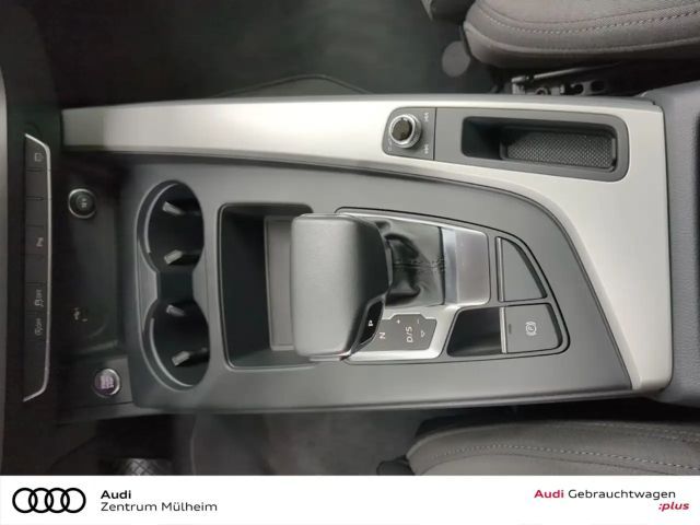 Audi A4 35 TFSI Sedan