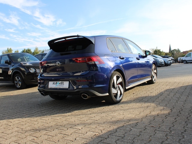 Volkswagen Golf 2.0 TSI Golf VIII