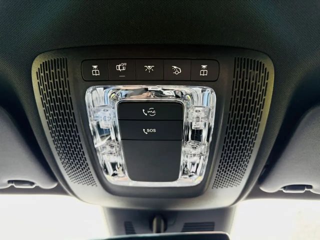 Mercedes-Benz GLA 180 Progressive