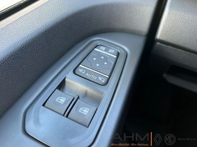 Renault Trafic Blue Combi L1H1 Spaceclass