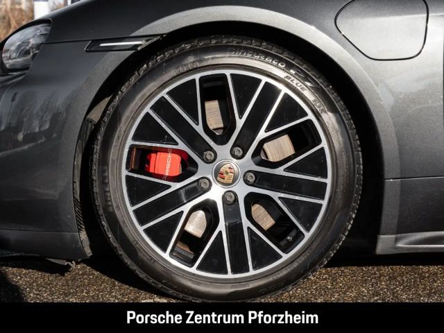 Porsche Taycan GTS