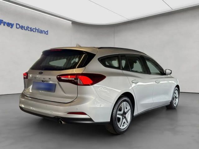 Ford Focus Cool & Connect EcoBoost Wagon