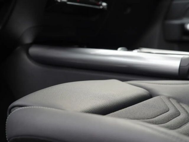 Mercedes-Benz GLA 200 Progressive