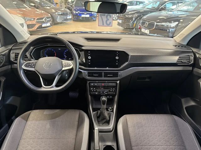 Volkswagen T-Cross Style