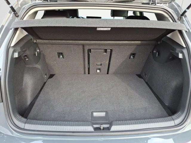 Volkswagen Golf DSG Life