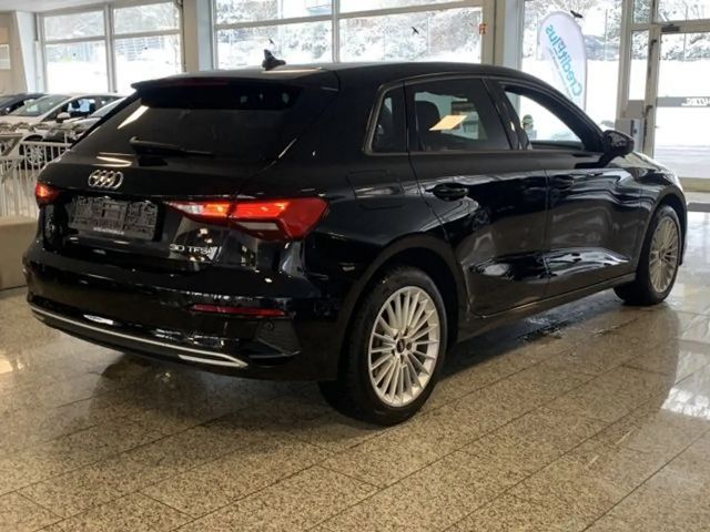 Audi A3 30 TFSI Sedan Sportback