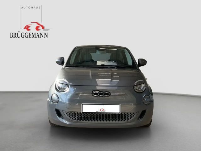 Fiat 500e 42 kWh Icon
