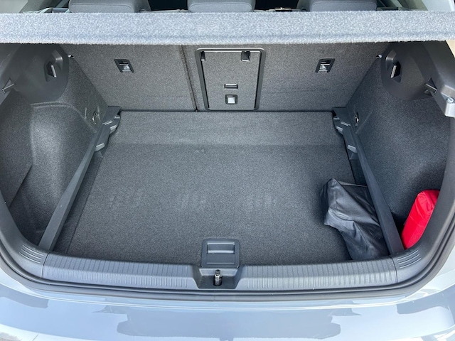 Volkswagen Golf 1.5 eTSI Golf VIII