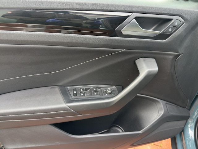 Volkswagen T-Roc 1.0 TSI R-Line