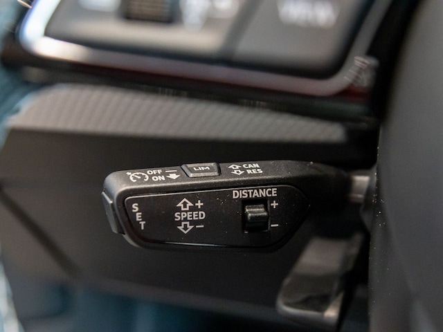 Audi A1 30 TFSI Allstreet S-Tronic