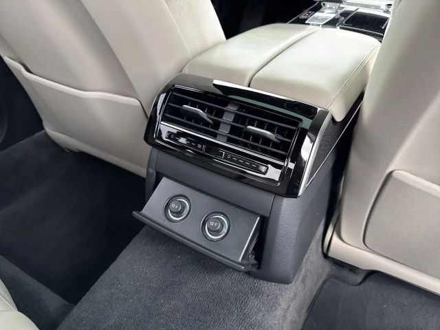 Audi A8 60 TFSI Hybride S-Line