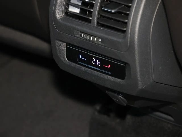 Volkswagen Touran DSG R-Line