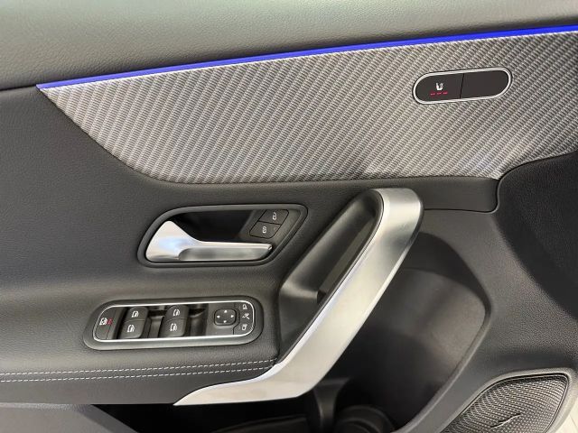 Mercedes-Benz A 180 Hatchback