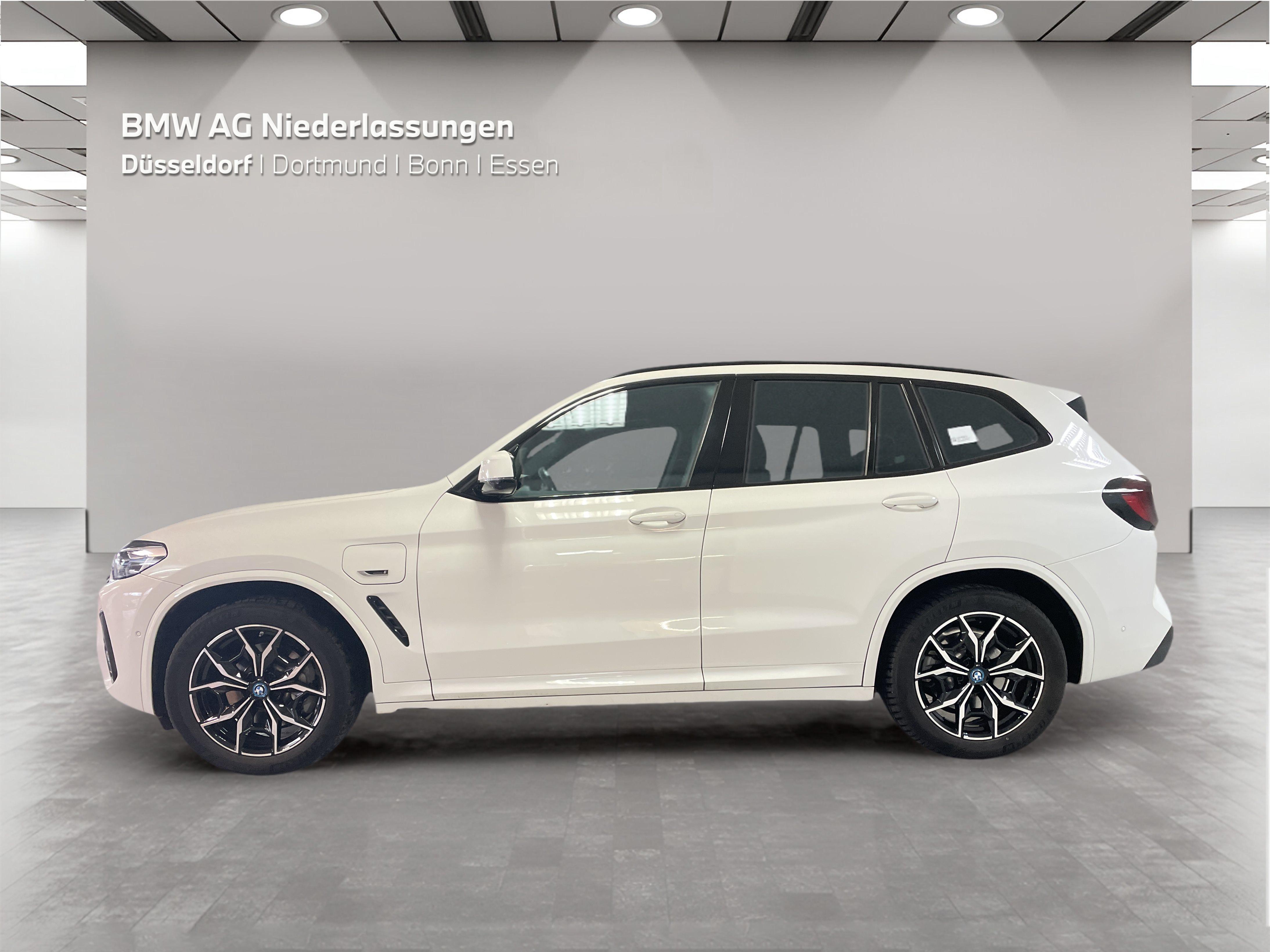BMW X3 xDrive30e