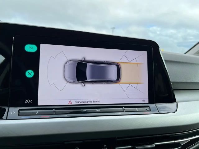 Volkswagen Golf DSG Life Variant