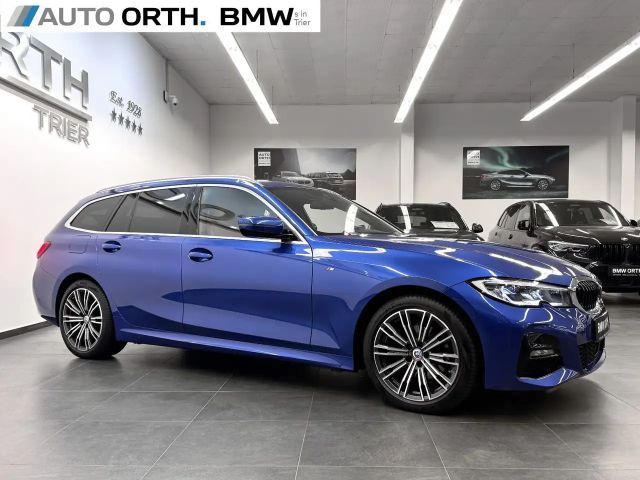 BMW 320 320d M-Sport Touring xDrive