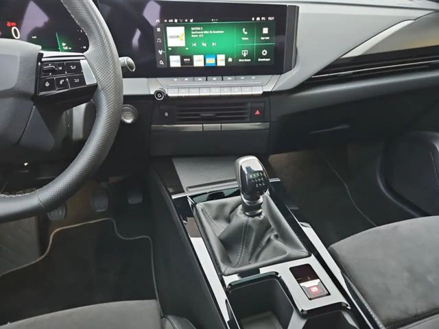 Opel Astra GS-Line Grand Sport