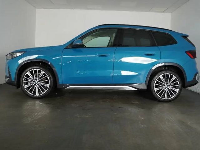 BMW X1 xDrive23d xLine PGSD.AHK.SPORTSITZE.HUD.NAVI
