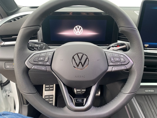 Volkswagen T-Roc 1.5 eTSI DSG IQ.Drive R-Line