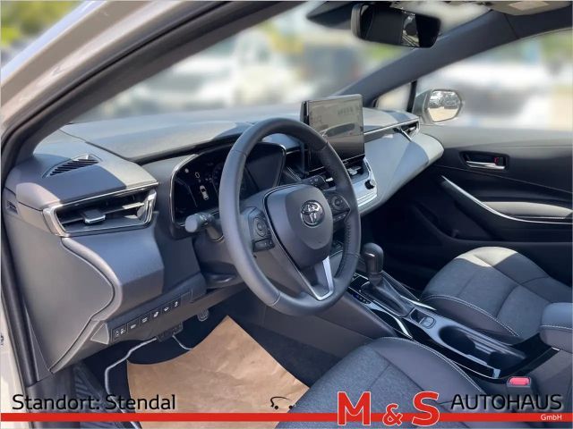 Toyota Corolla Hybride Team D