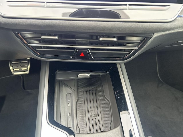 Volkswagen Passat 2.0 TSI R-Line Variant