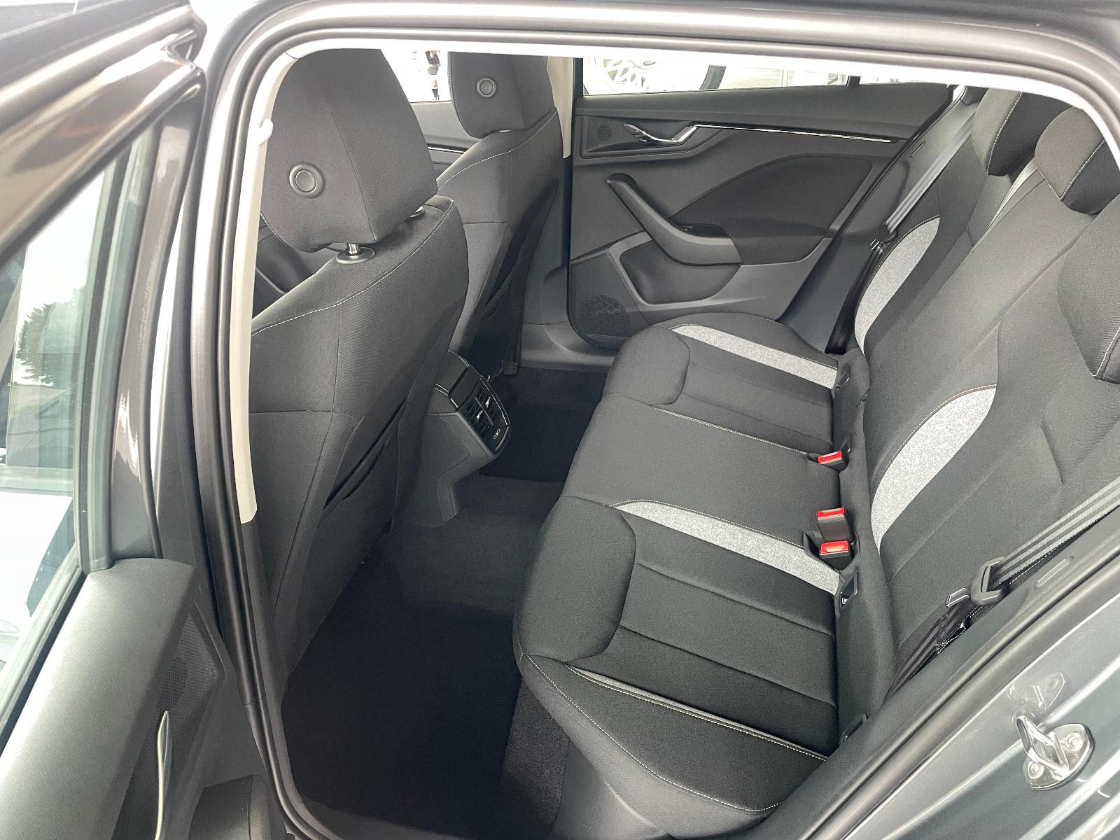 Skoda Scala 1,0 TSI "130 Jahre" AHK,SHZ,PDC,RFK,NSW,