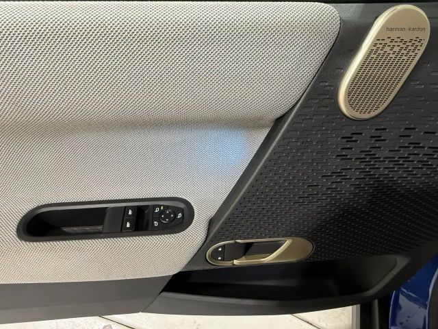 MINI Cooper E Favoured