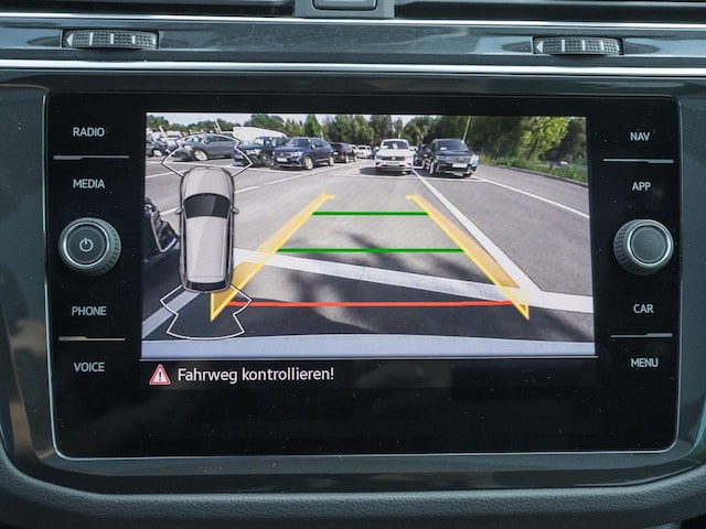 Volkswagen Tiguan 2.0 TSI DSG IQ.Drive Sport