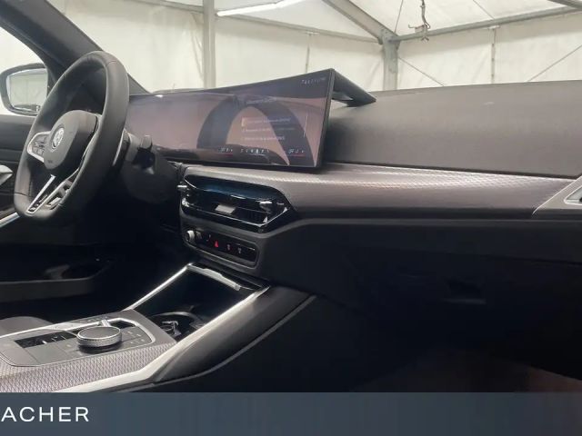 BMW 330 330e M-Sport Touring