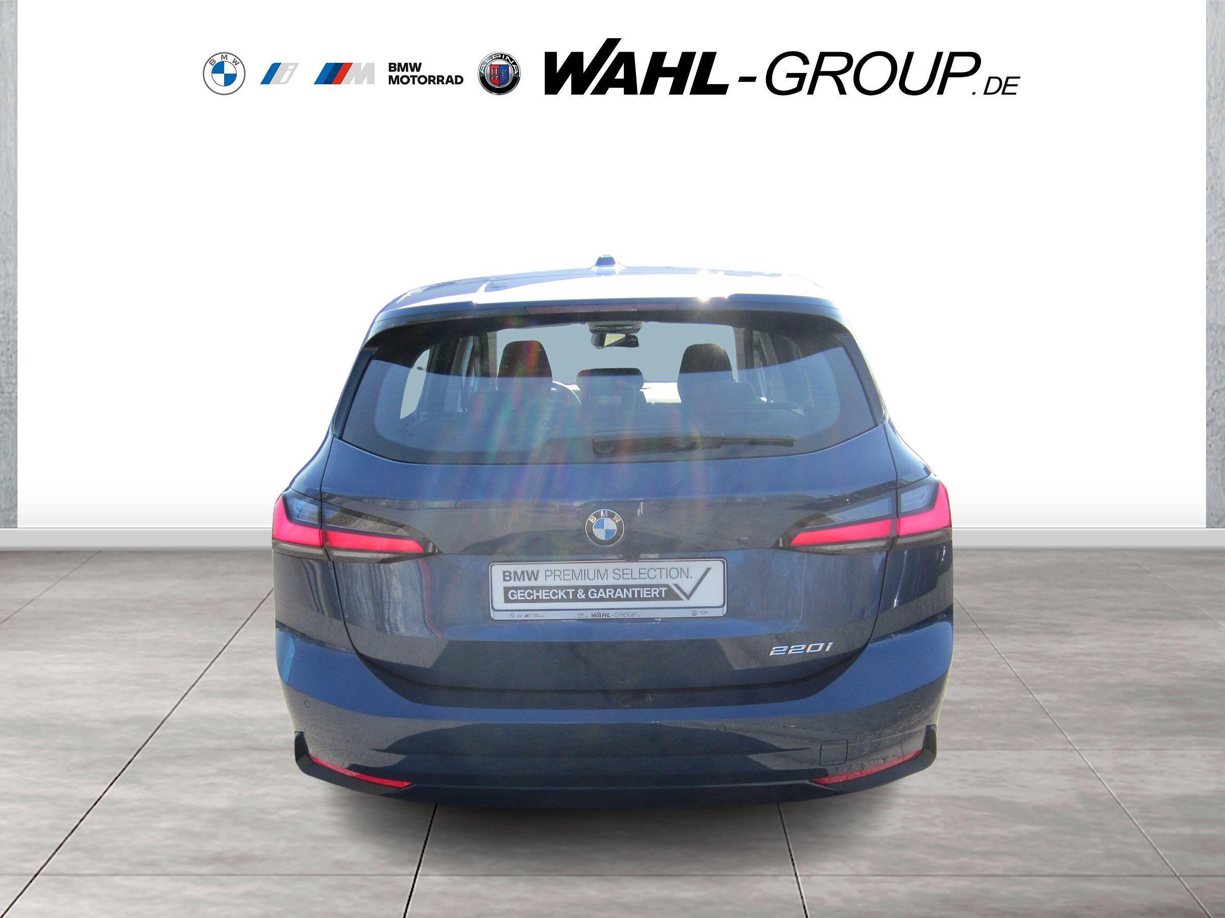 BMW 220 220i Active Tourer