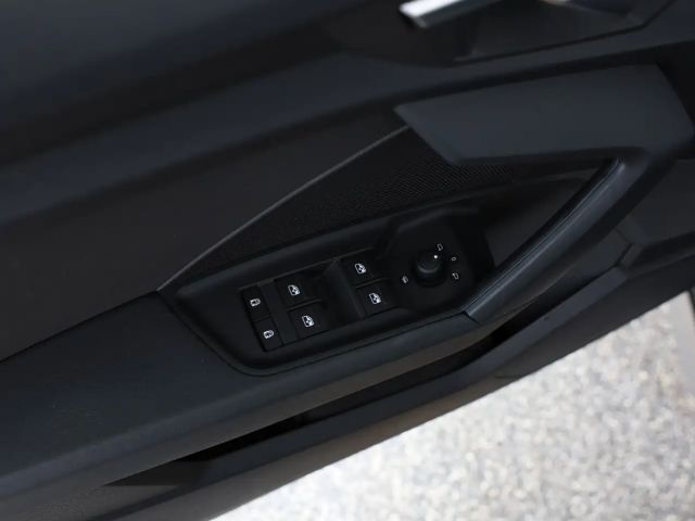 Audi A3 30 TFSI Sedan