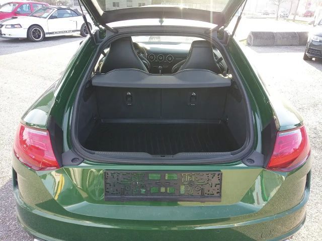 Audi TT RS Coupé Quattro S-Tronic