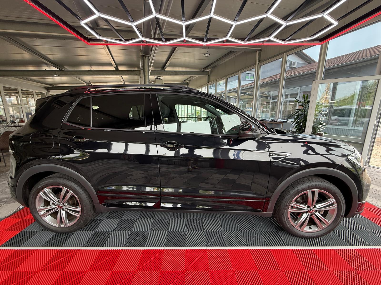 Volkswagen T-Cross 1.0 TSI R-Line