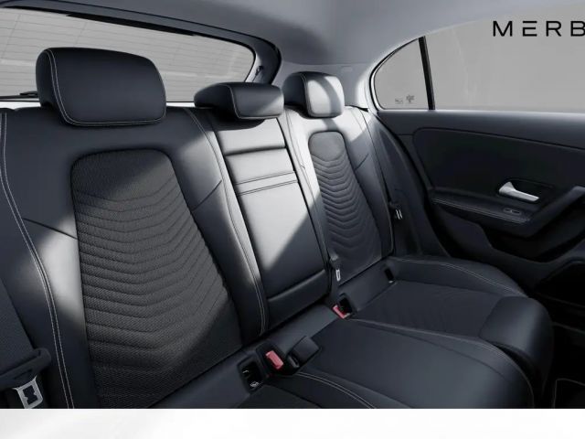 Mercedes-Benz A 180 Progressive