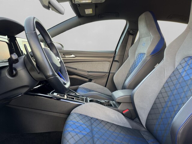 Volkswagen Golf 2.0 TSI DSG Golf VIII