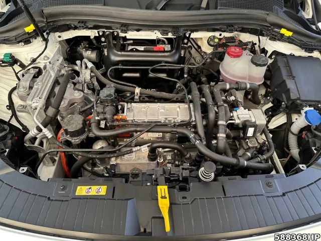 Mercedes-Benz EQA 300 4MATIC AMG Line