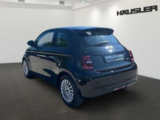 Fiat 500e 42 kWh