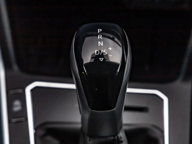 Volkswagen Taigo 1.0 TSI DSG