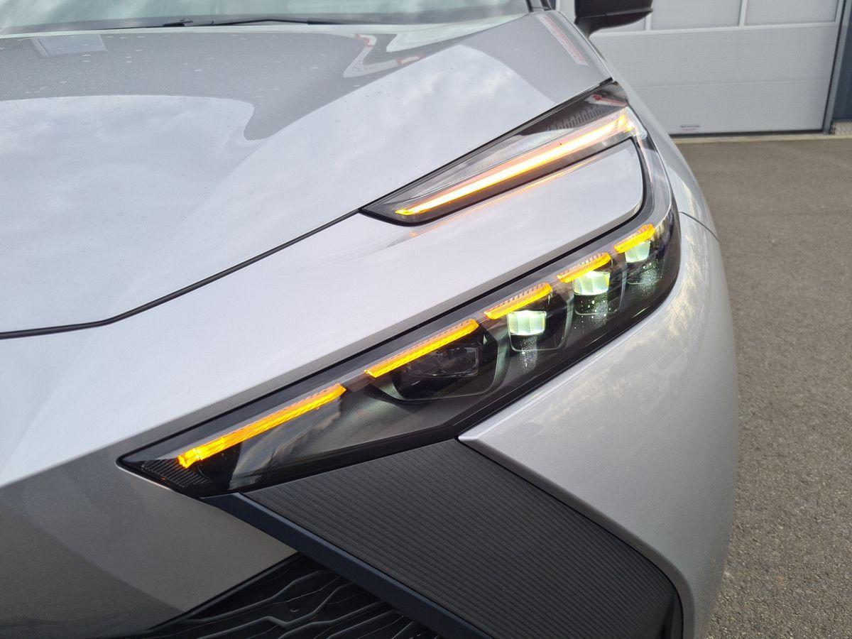 Toyota C-HR Hybride Team D