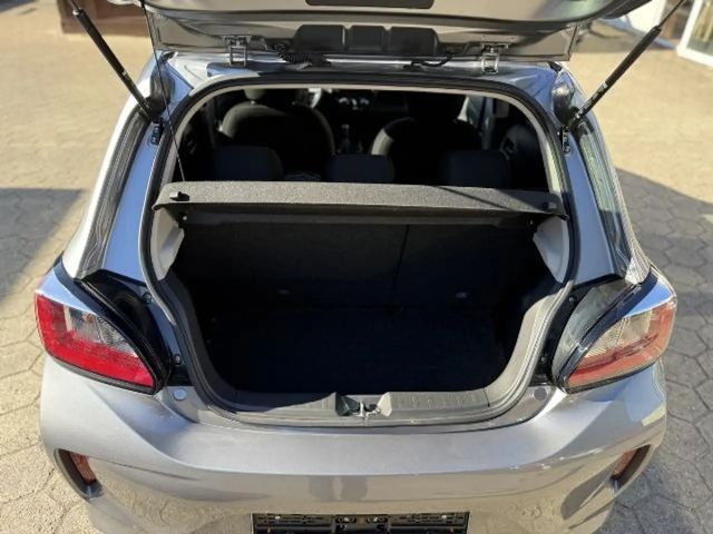 Mitsubishi Space Star Star