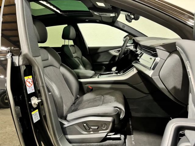 Audi Q8 55 TFSI Hybride Quattro