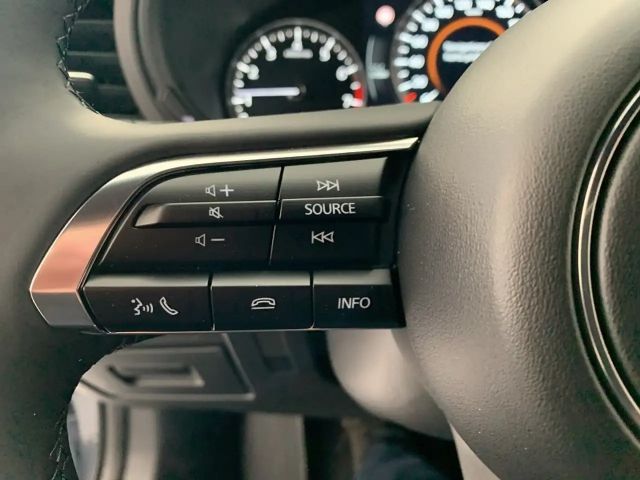 Mazda 3 SkyActiv Takumi e-Skyactiv