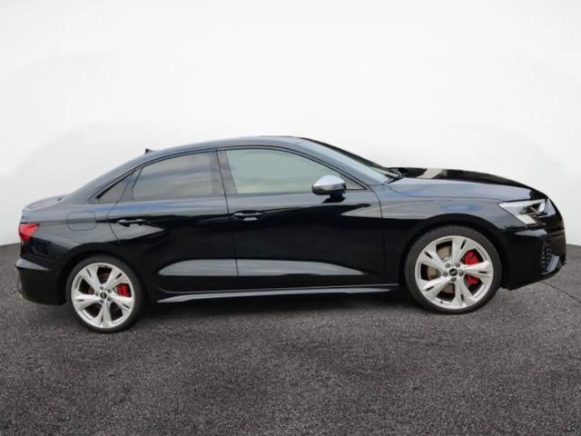 Audi S3 2.0 TFSI Business Quattro Sedan